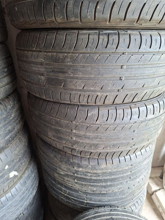 Продам шины. 215/55/17  континенталь
