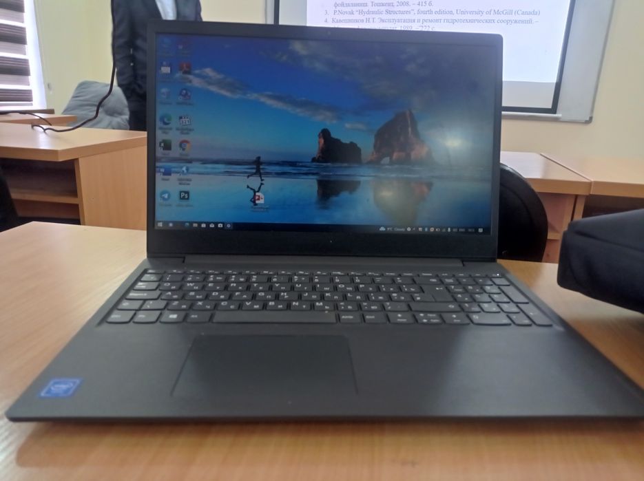Srochna Noutbuk Lenovo xolati ideal xali deyarli ishlamagan