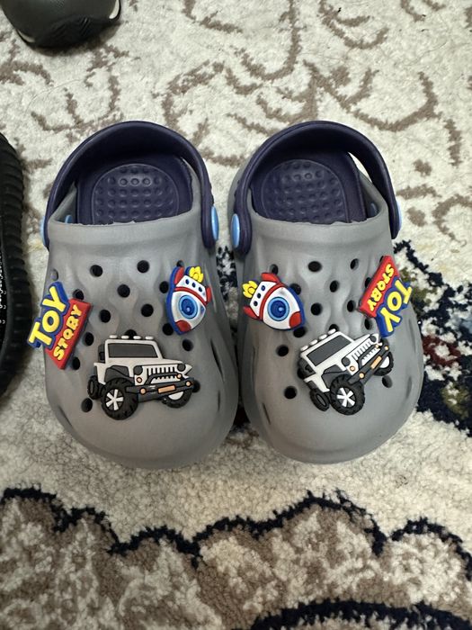 Продаю детскую обувь 20-21 размер