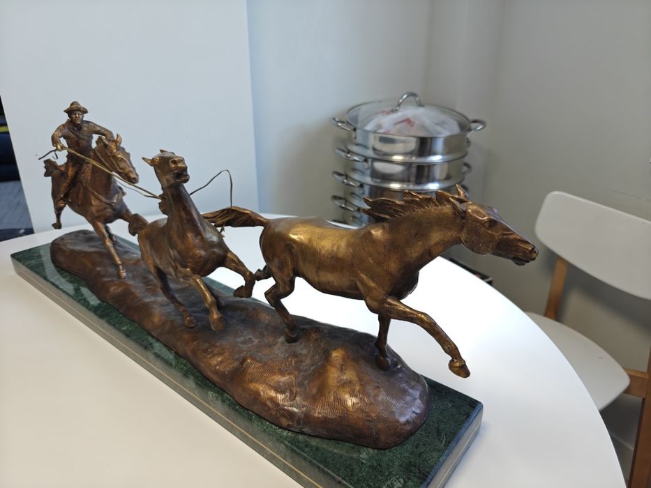 Бронза. Скульптура. Казахи