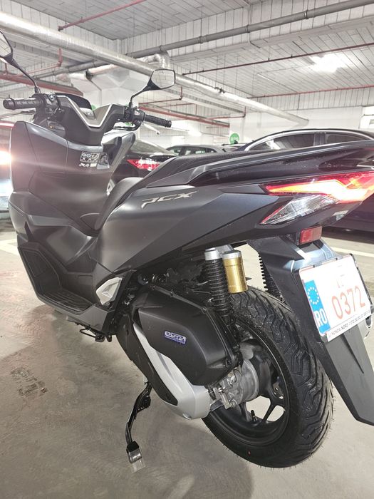Scuter Honda Pcx 125 DX Nou 2026