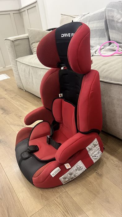 Продам автокресло