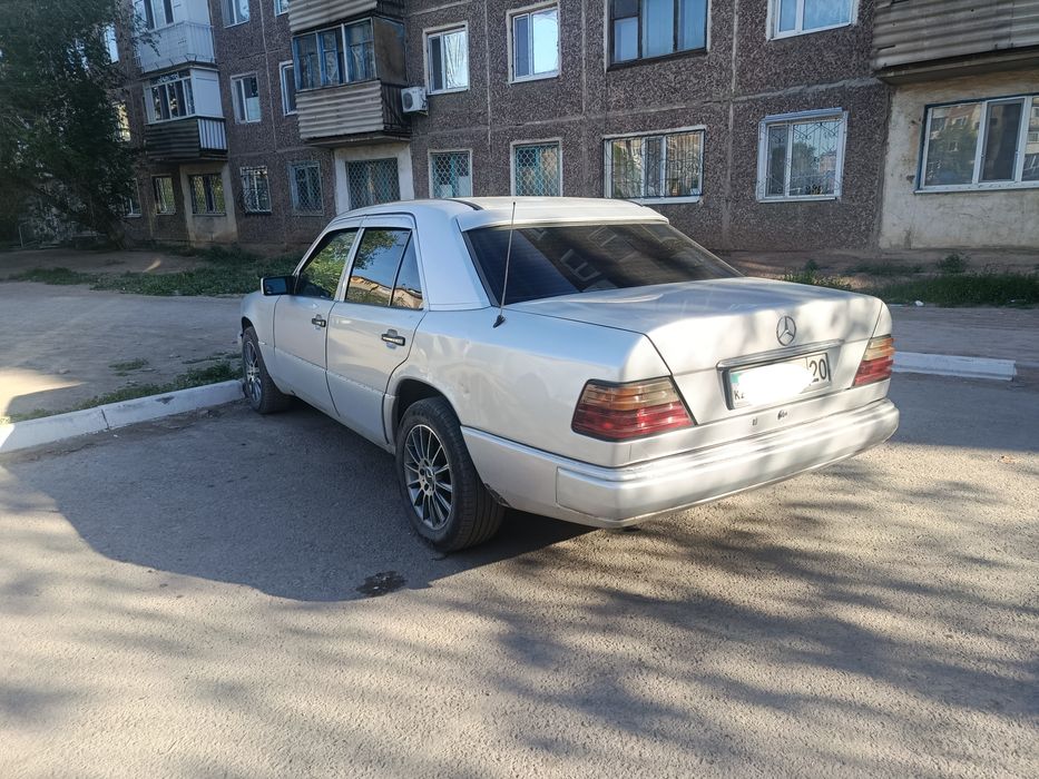 Mercedes Benz w124
