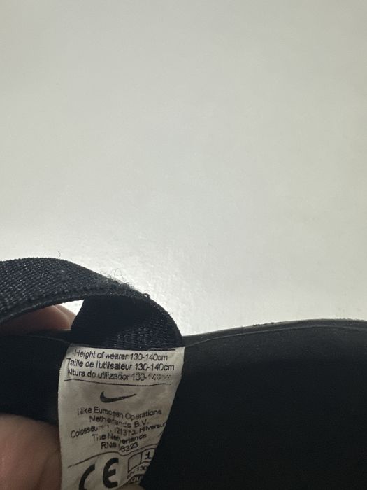 Щитки детские футбольные