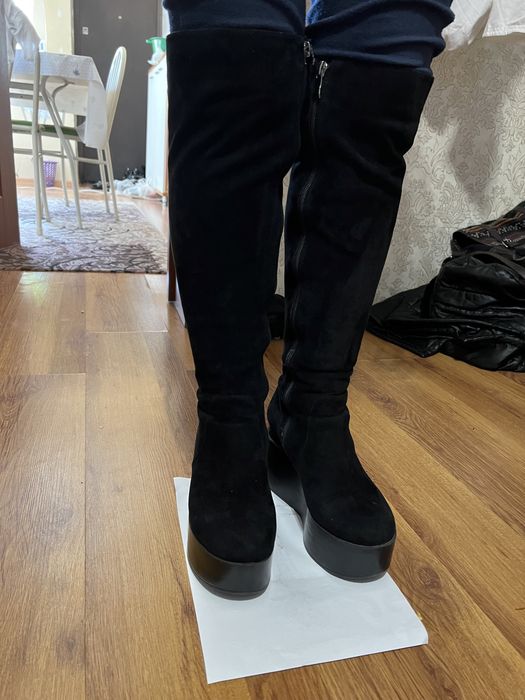 Замшевая обувь 8000тг