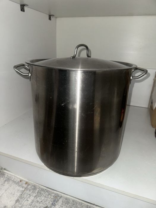 Кастрюля чугунная 50л