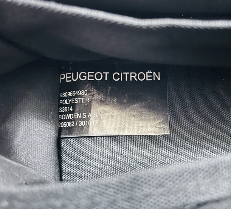 Оригинален комплект крик, ключ и кука за Citroen/Peugeot