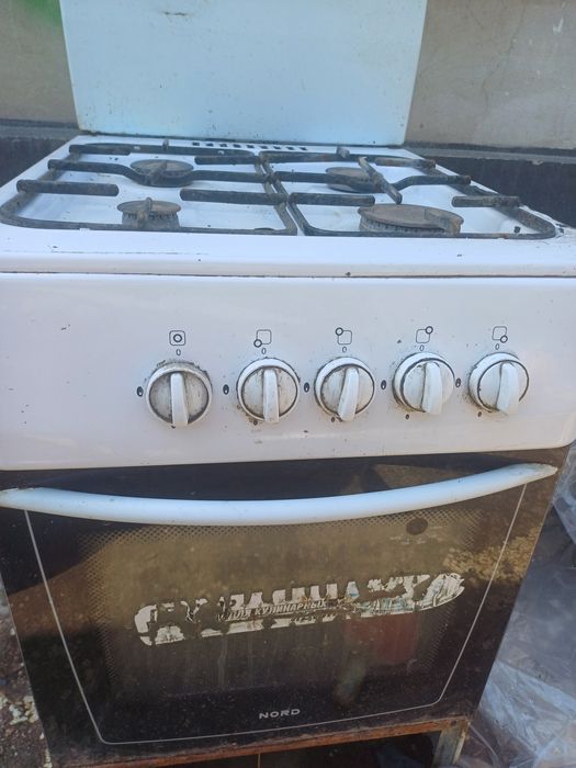Газовый плита,б/у