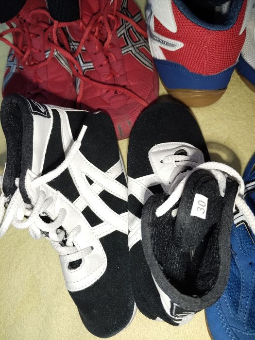 Борцовки  по 1000тг