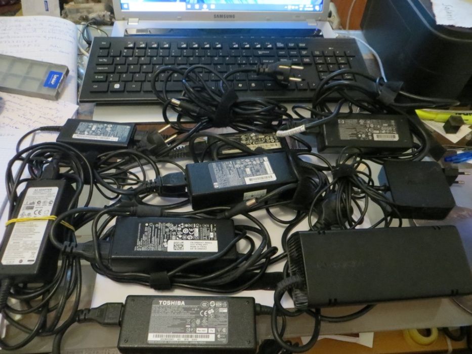 Incarcatoare Laptopuri  HP si altele 19V, 18.5V , 12V , 24V si altele