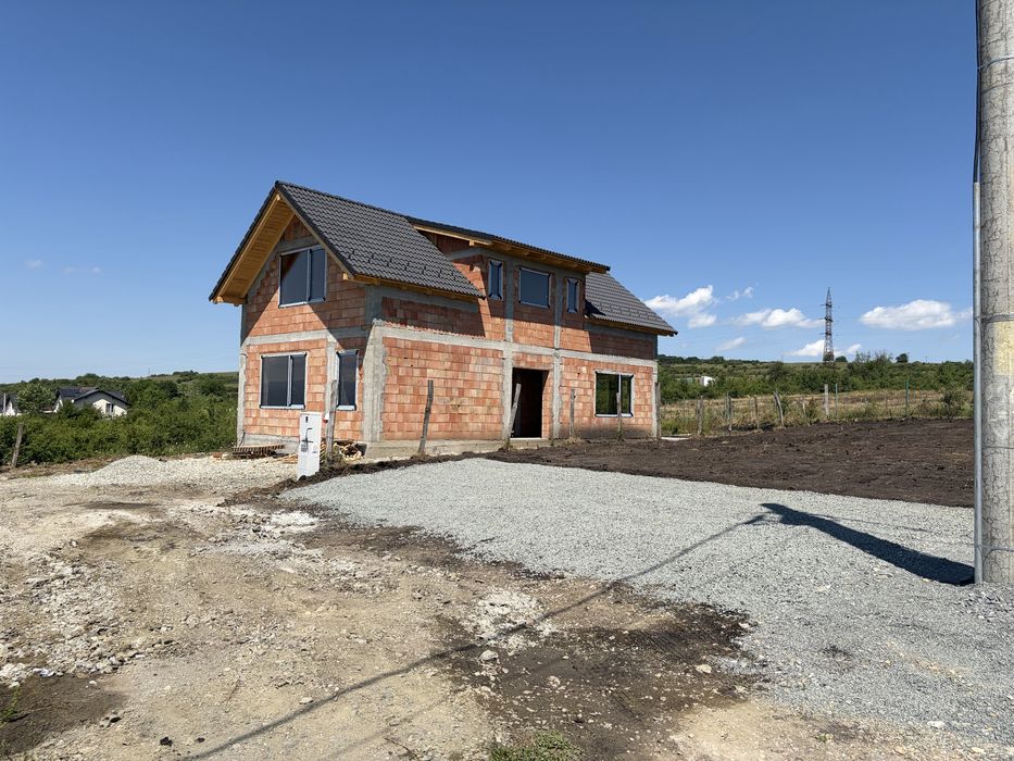 Casa de vanzare la periferia Sibiului