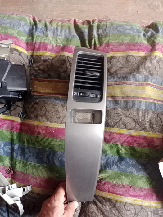 Дефлектор Прадо 120