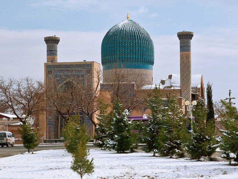 The Silk Road's Winter Heart: An Architectural Contemplation of Buxara