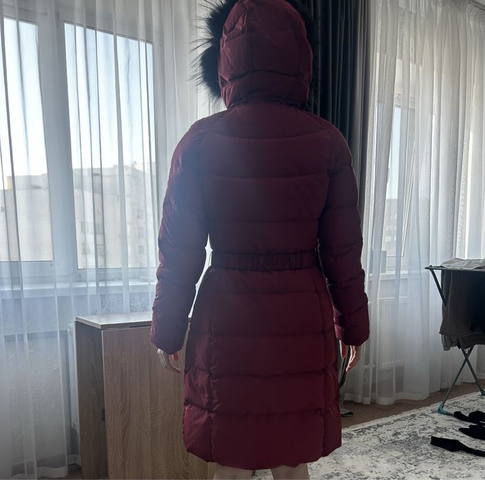 Продам плащ пуховик .