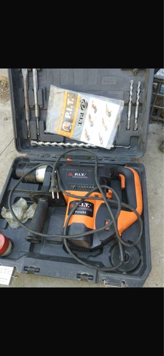 Перфоратор  в хорошем состоянии