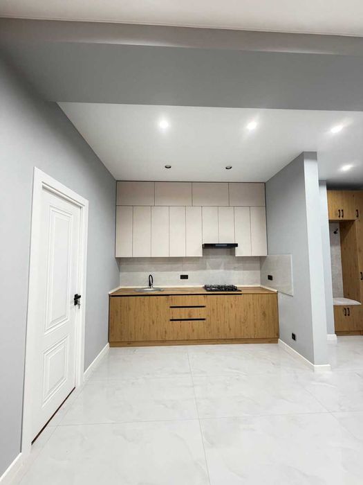 Новостройка чиланзар 13 квартал, 3/2/9 новый ЕВРО ремонт