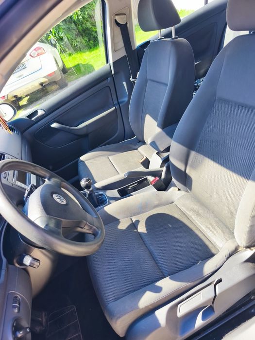 VW Volkswagen  Golf 5