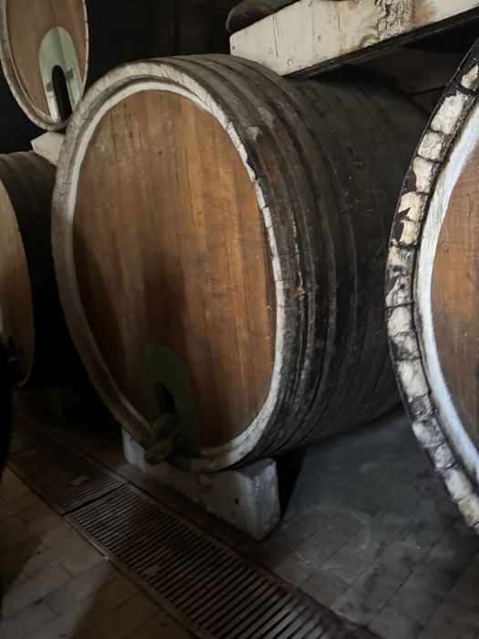 Vand butoie vechi din stejar