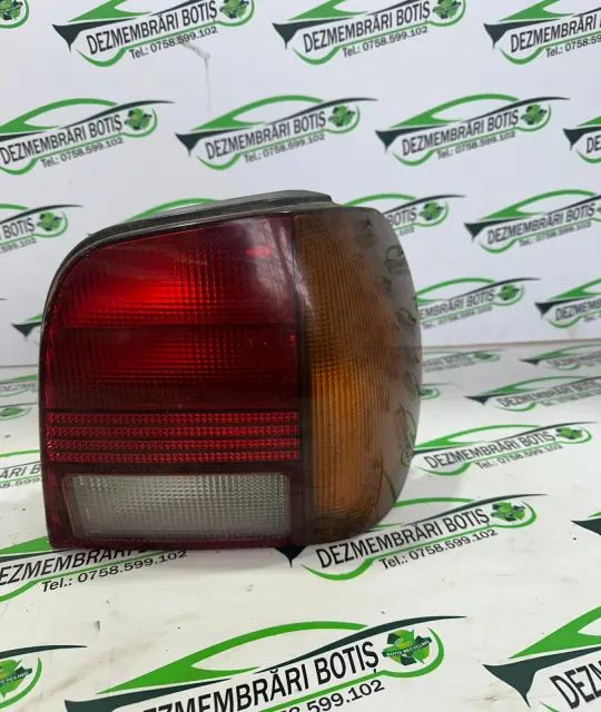 Lampa stop dreapta pe aripa Volkswagen VW Polo 2000 1.4 MT (60 hp)