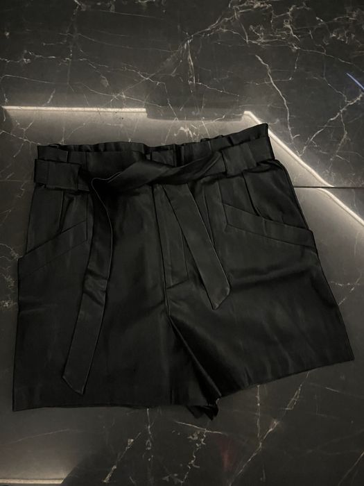 Дамски рокли различни модели