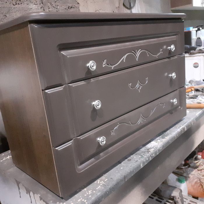 Мы находимся в Майкудуке. Банкетка в стиле "loft"