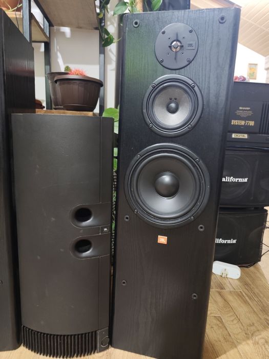 Boxe JBL LX800 / Bass2