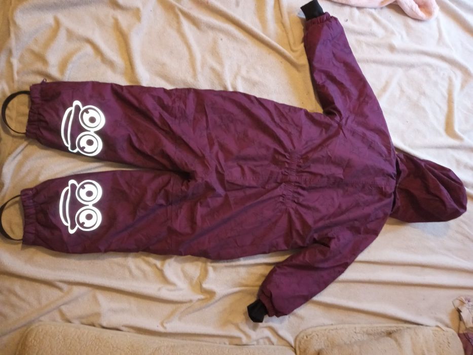 Vând combinezon 110 mov