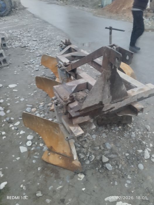 Belarus traktori uchun Pluk sotiladi