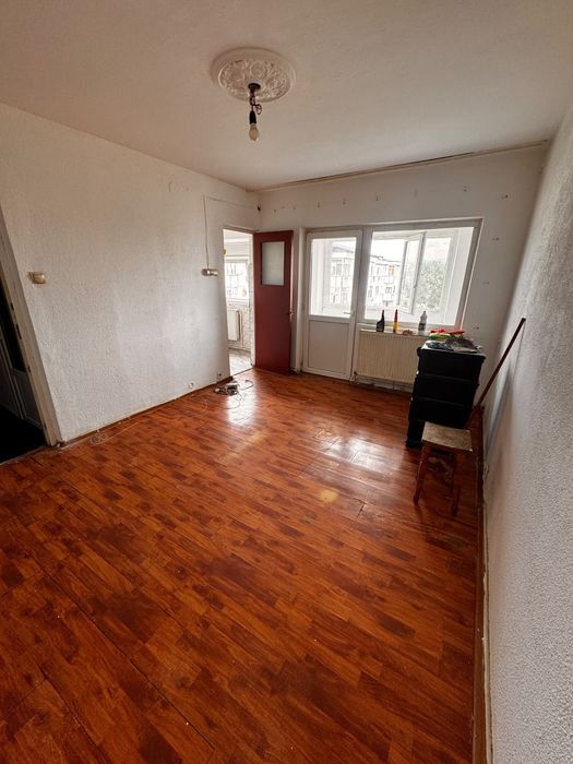 Garsoniera cf 1 , 27 m 2