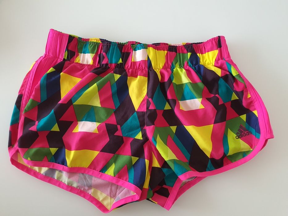 Шорти Adidas и топ Reebok