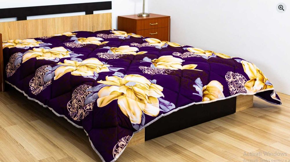 Set elegant: cuvertură matlasată 230x210 + pernă 50x70