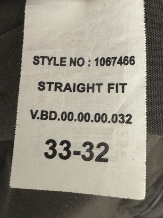 Срочно продам джинсы серые