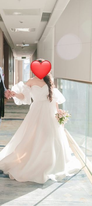 Свадебное платье