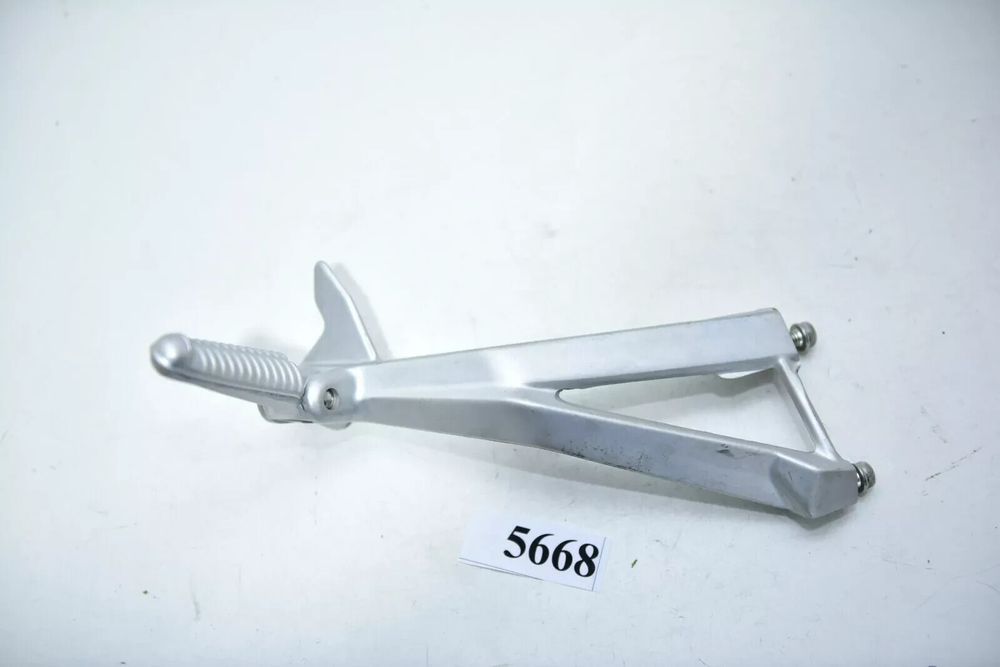 Suport picioare spate pasager dreapta Ducati 848 1098 82411241a