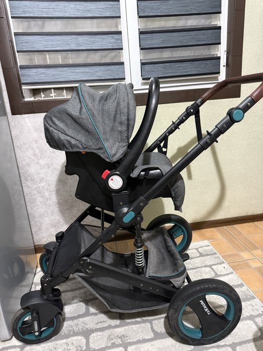 Коляска 2 в 1 (люлька/автокресло)