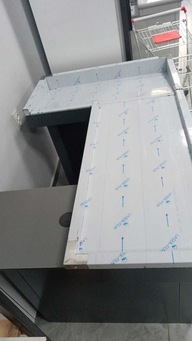 Стеллажи для продуктового магазина
