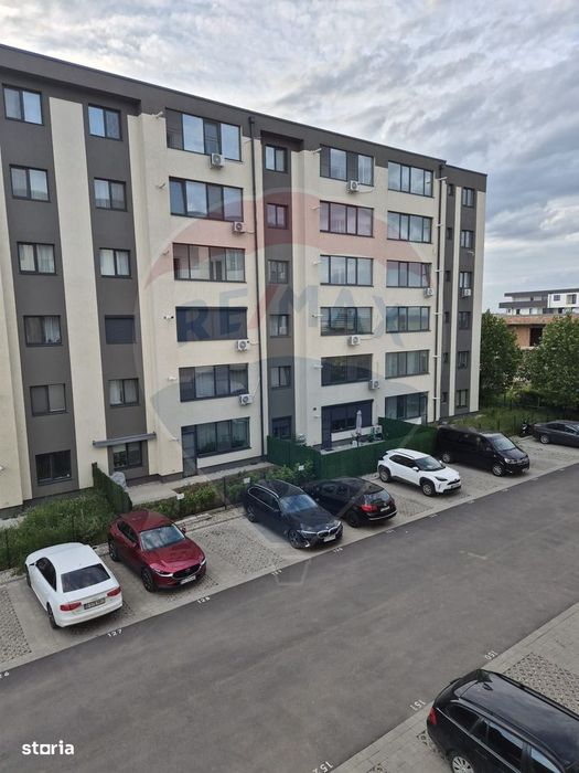Apartament luminos cu 2 camere, mobilat complet si cu loc de parcare