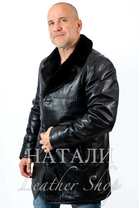 Мъжки кожух Дъглас с яка от Норка