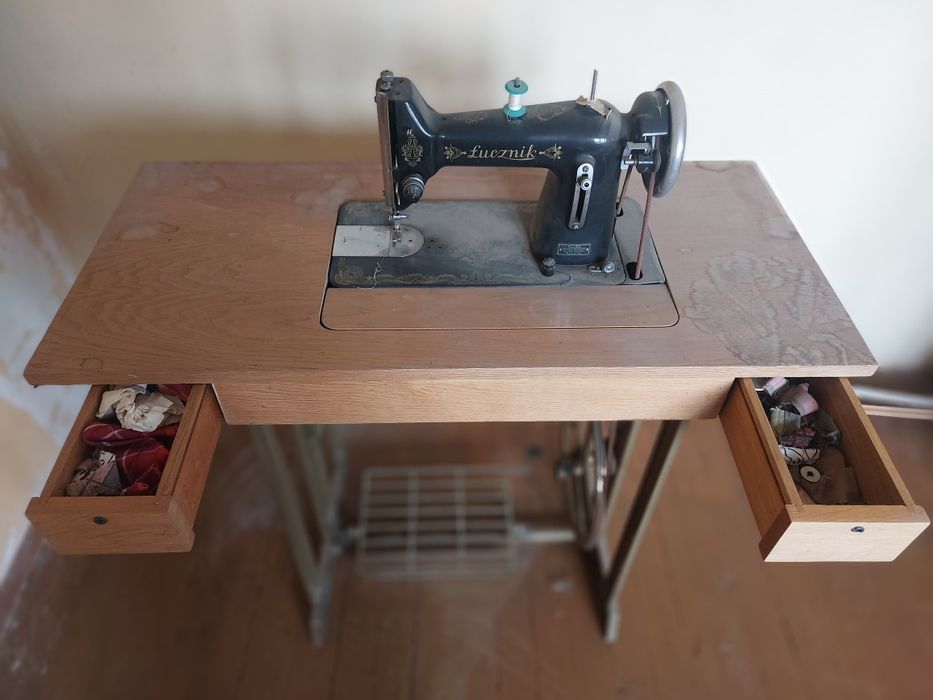 Крачна шевна машина  Lucznik