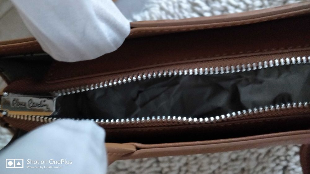 Дамска чанта естествена кожа