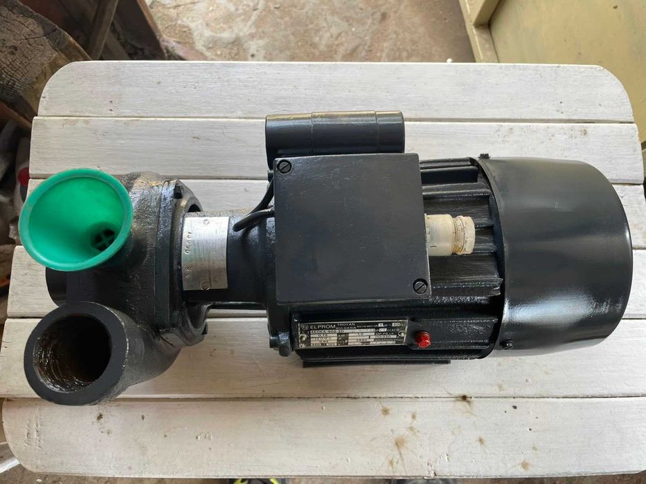 Нова  водна помпа за напояване Вида 4- 0.75 киловата