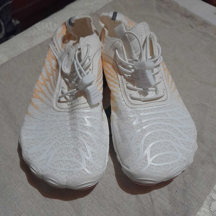 Pantofi ultra usori dama 36