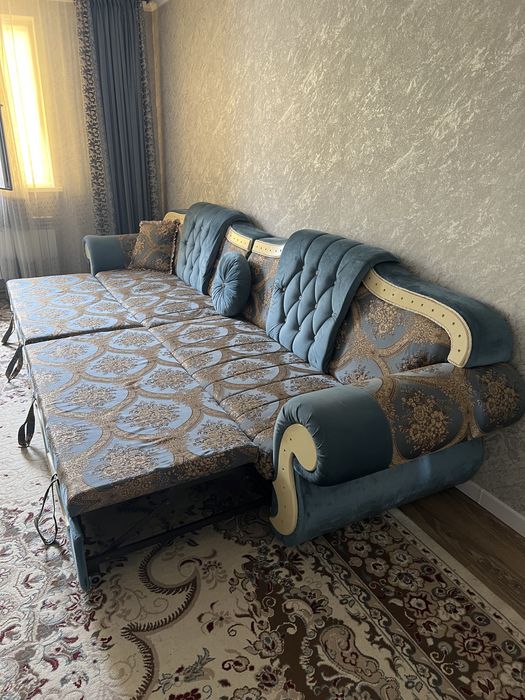 Продам диван в хорошем состоянии