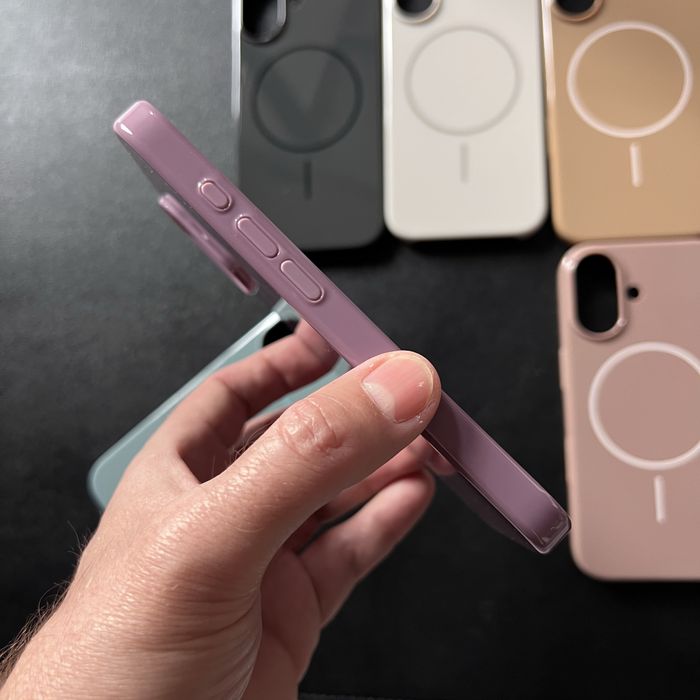 Huse Apple Beats(by Dr. Dre) iPhone 16/16 Pro/16 Pro Max