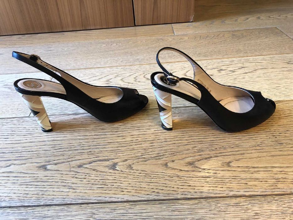 Продаются туфли-босоножки, бренд "A. Pugacheva"