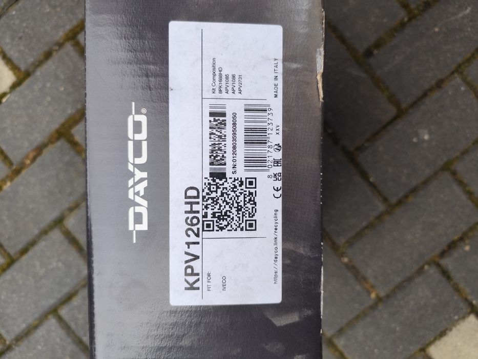 Vand set curea transmisie/kit accesorii Dayco nou pt. IVECO