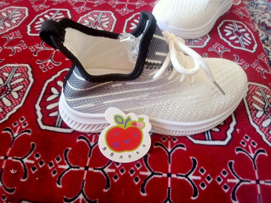 Весенние - Летние  кроссовки