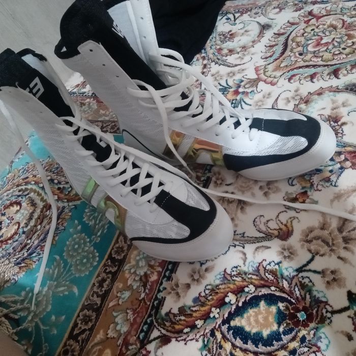 Боксёрка новый.   ..