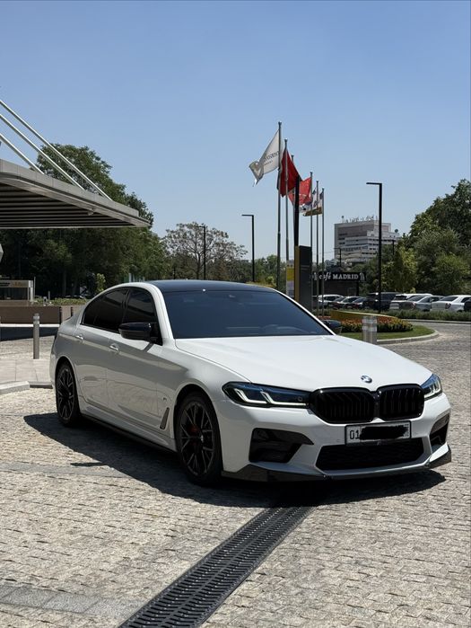BMW G30 530 x drive