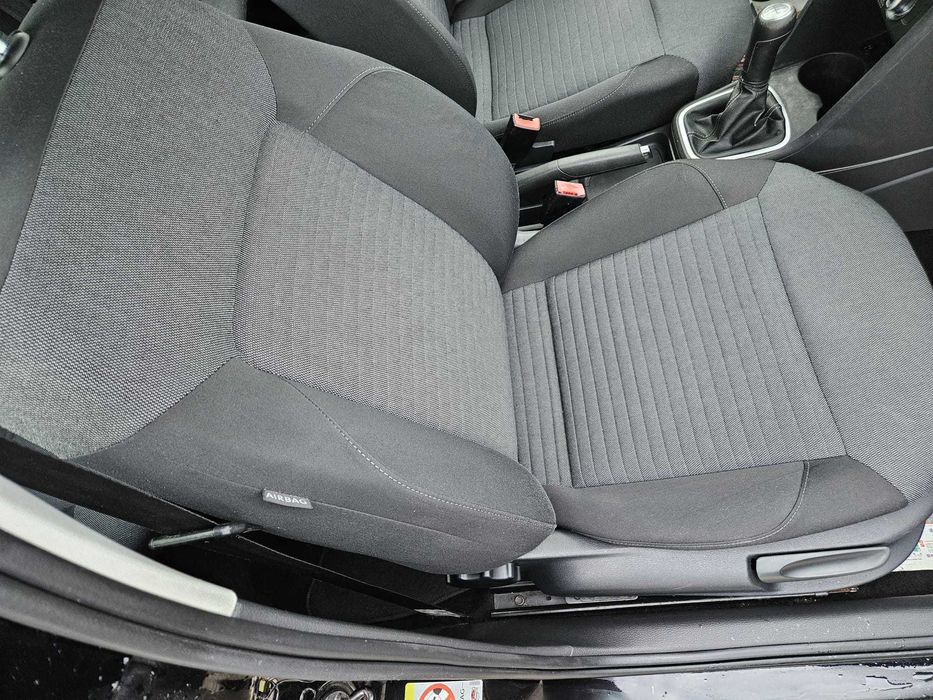 VW Polo an 2011 1.4i 80cp (BUD) benzină R-Line Euro 5 Climă, Germania;